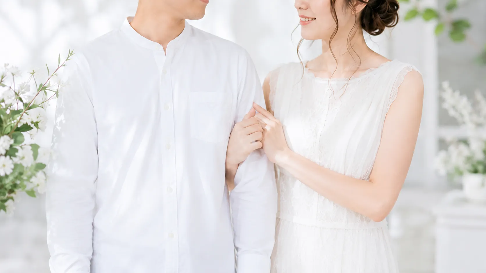 結婚を予定しているカップルのイメージ